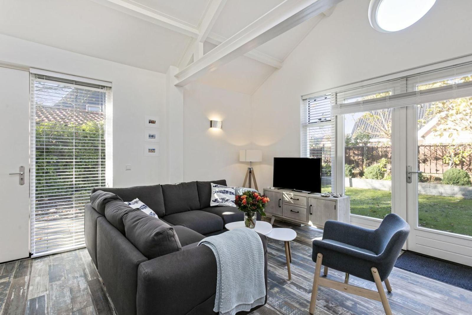 Holiday Home Beach Bubbles - Near The Beach With Big Garden - Not For Companies Ouddorp Esterno foto