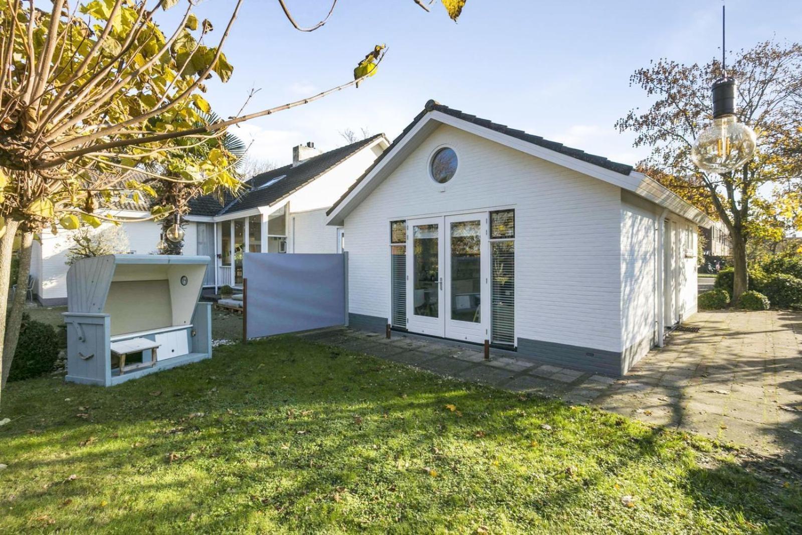 Holiday Home Beach Bubbles - Near The Beach With Big Garden - Not For Companies Ouddorp Esterno foto