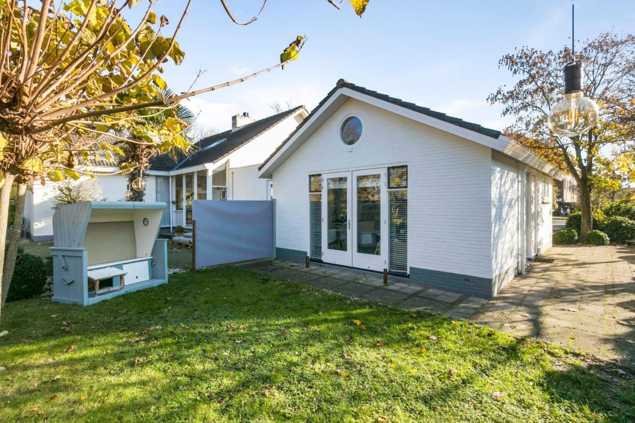 Holiday Home Beach Bubbles - Near The Beach With Big Garden - Not For Companies Ouddorp Esterno foto